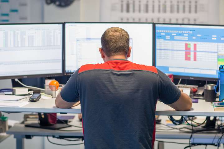 CAD Programmierer.jpg