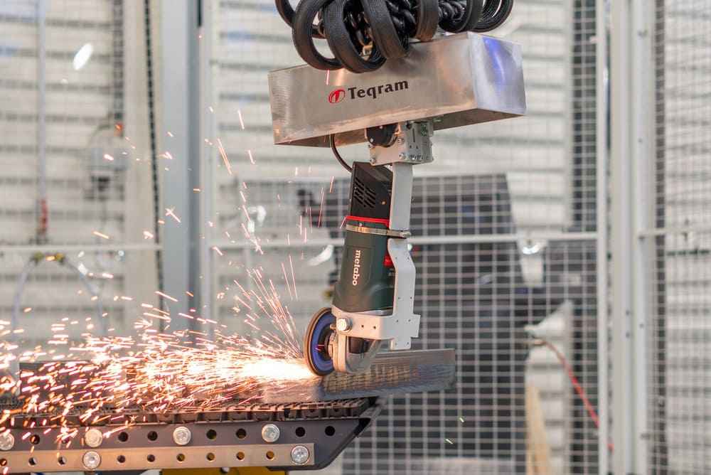 Edge Face Grinding with the EasyGrinder
