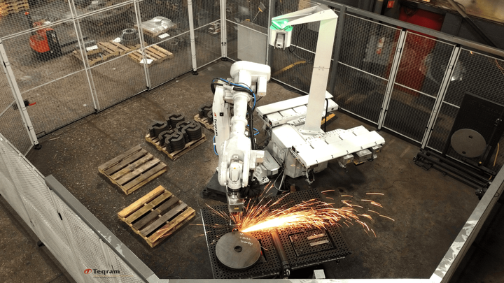 EasyGrinder robotic grinding cell at AMP with automated material handling