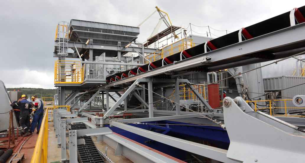 mpp-conveyor-belts-and-hopper_3